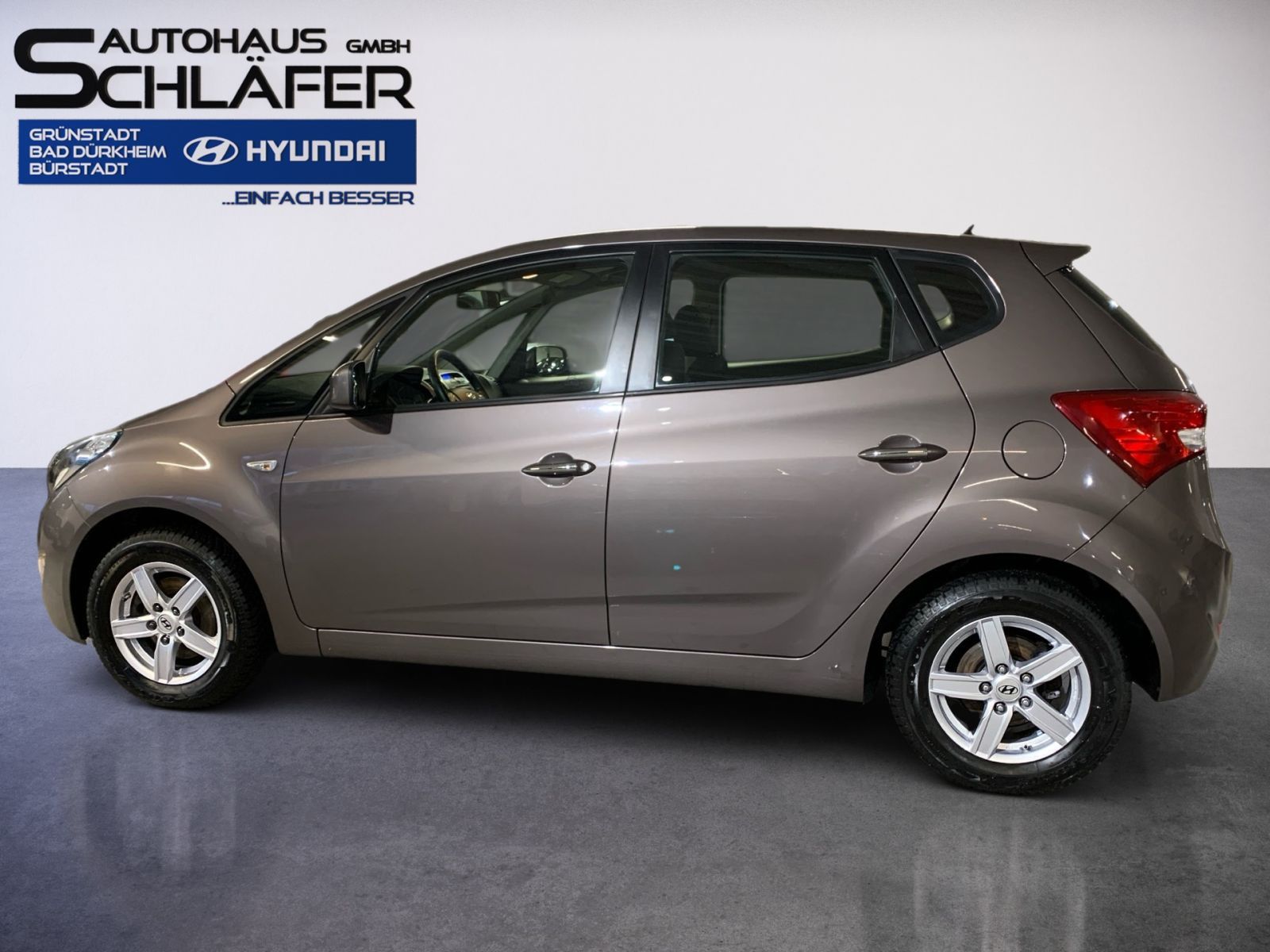 Fahrzeugabbildung Hyundai ix20 1.4 FIFA World Cup Edition PDC SHZ