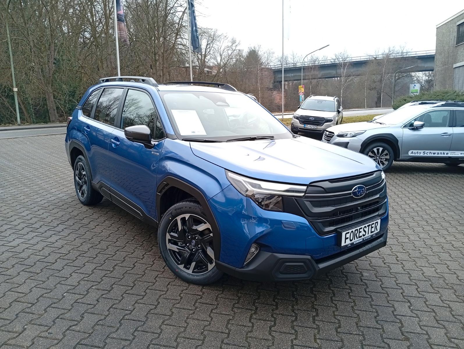 Subaru Forester 2.0ie Exclusive Lineartronic / Pano