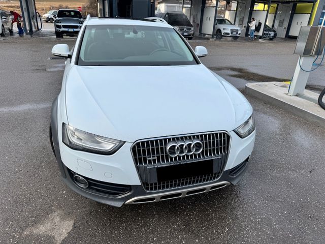 Audi A4 Allroad quattro 2.0 TDI /Pano / Xenon