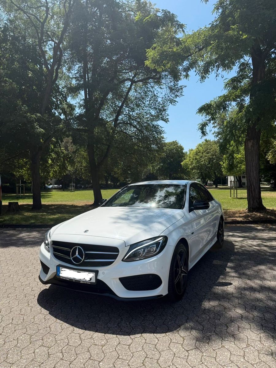 MERCEDES-BENZ Mercedes-Benz C350e AMG Line Scheckheft GA...