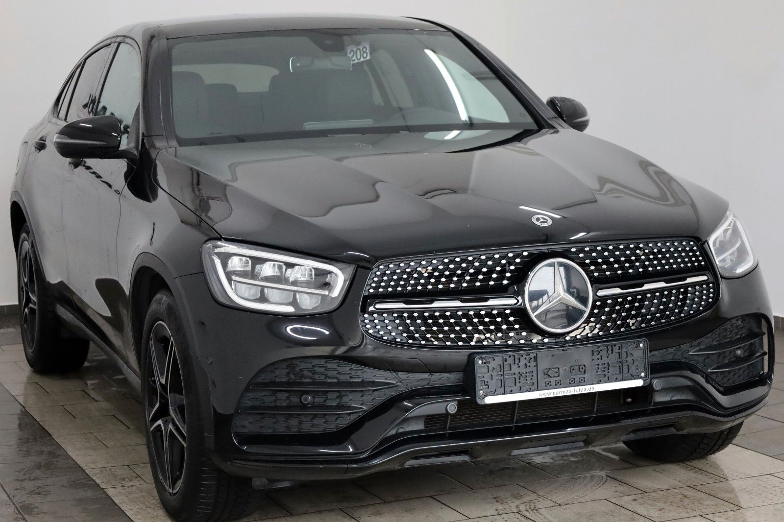 Fahrzeugabbildung Mercedes-Benz GLC 200d Coupe 4M AMG Line Leder,Navi,LED,Kamera