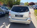 Toyota Corolla Verso 2.2 D-4D Sol 7Sitzer - Toyota Corolla Verso: 2.2