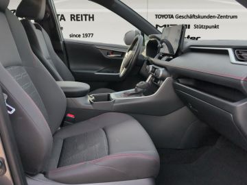 Toyota RAV 4 - 9