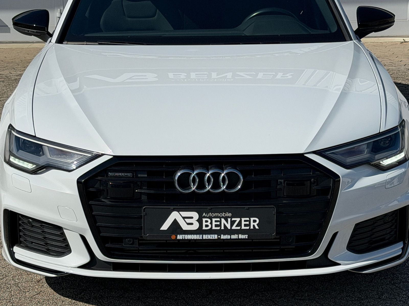 Fahrzeugabbildung Audi A6 Avant 55 TFSI quattro/SPORT/S-LINE/