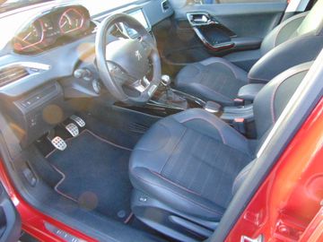 Bild 8 Peugeot 2008 Allure GTline