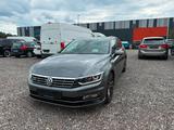 Volkswagen Passat Variant /ACC/AHK/HuD/Pano/R-Line/Massage