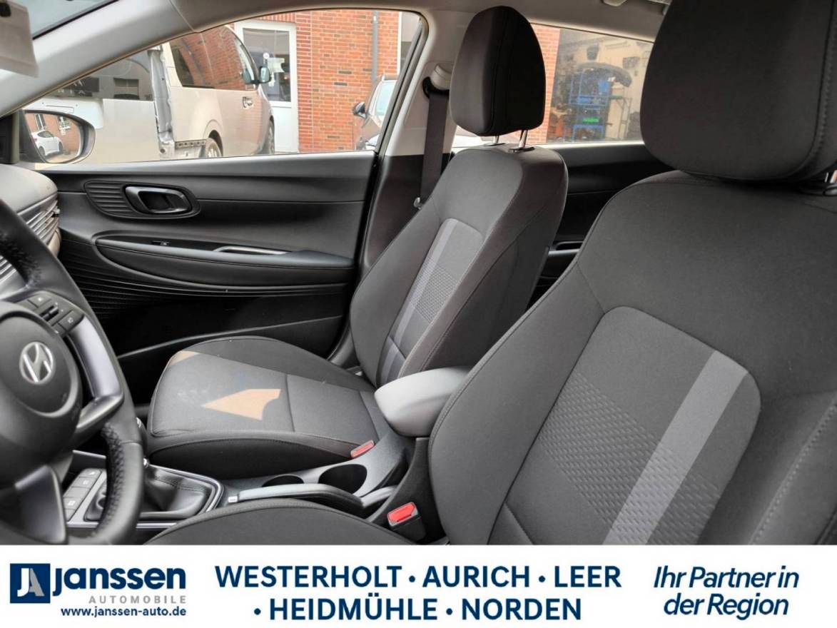 Fahrzeugabbildung Hyundai i20 Trend/PDC/Tageszulassung/Navi/Rückfahrkamera