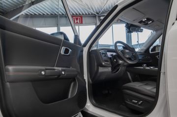 Bild 11 BAIC BJ30 4 WD Hybrid el Heckklappe Pano Leder