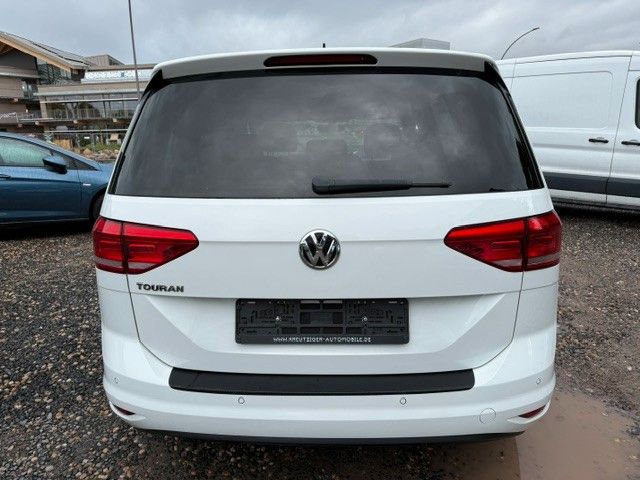 Fahrzeugabbildung Volkswagen Touran 1.0 TSI Join --7-Sitze--