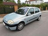Renault Clio 1.4 Automatik Initiale Paris ... - gebrauchte Renault Clio aus dem Jahr 2001
