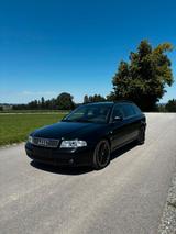 Audi A4 B5 2.4l V6 - Audi A4 aus 1999: Kombi