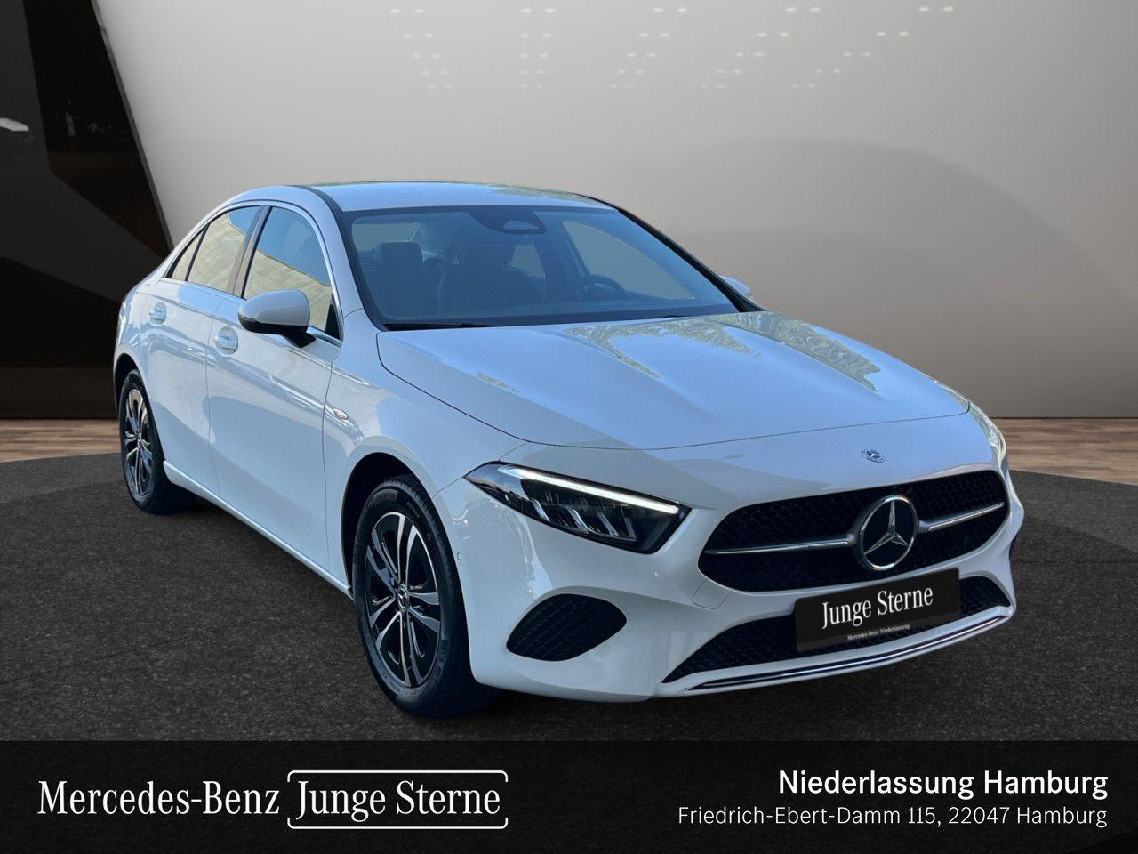 Mercedes-Benz A 250 e Progressive Limousine DISTR/AHK/AC11kW/