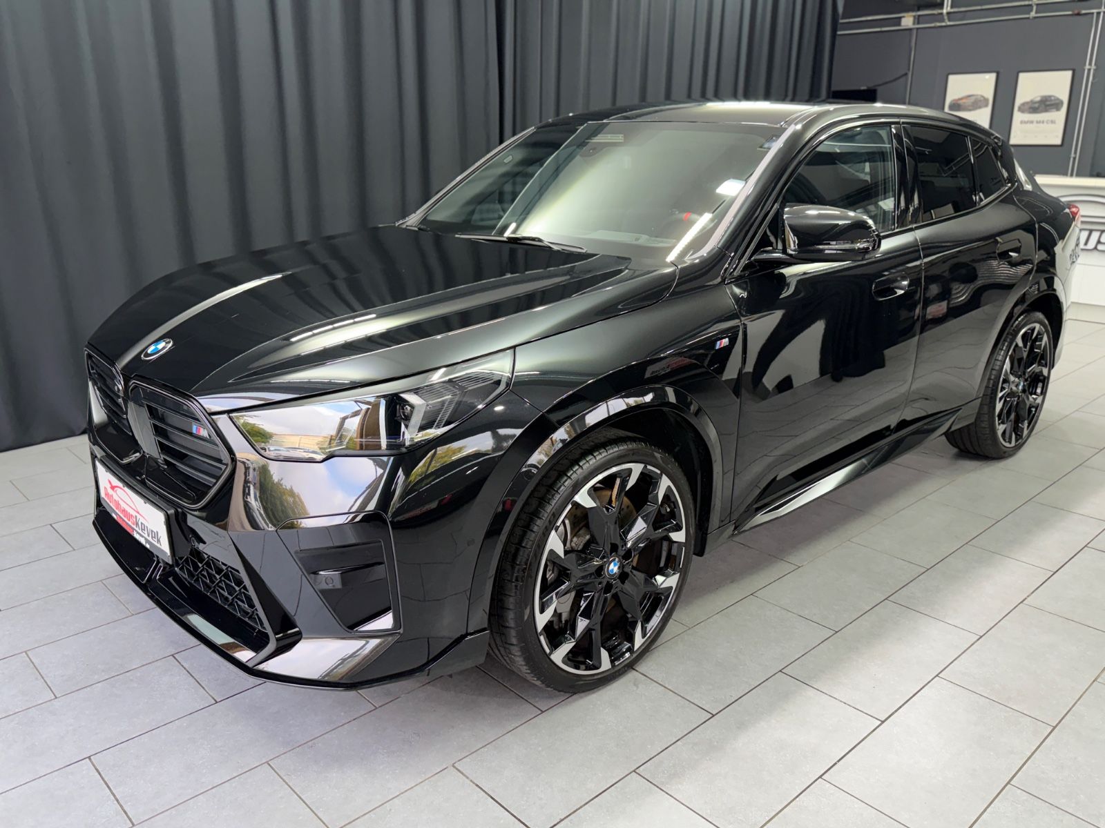Fahrzeugabbildung BMW X2 M35 i xDrive|M-SPORT PRO|NAVI|HEAD-UP|21 ZOLL