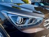 Hyundai Santa Fe 2WD KLIM AHK KAMERA TEMP MEDIA ALU ALLW - gebrauchte Hyundai SANTA FE aus dem Jahr 2017