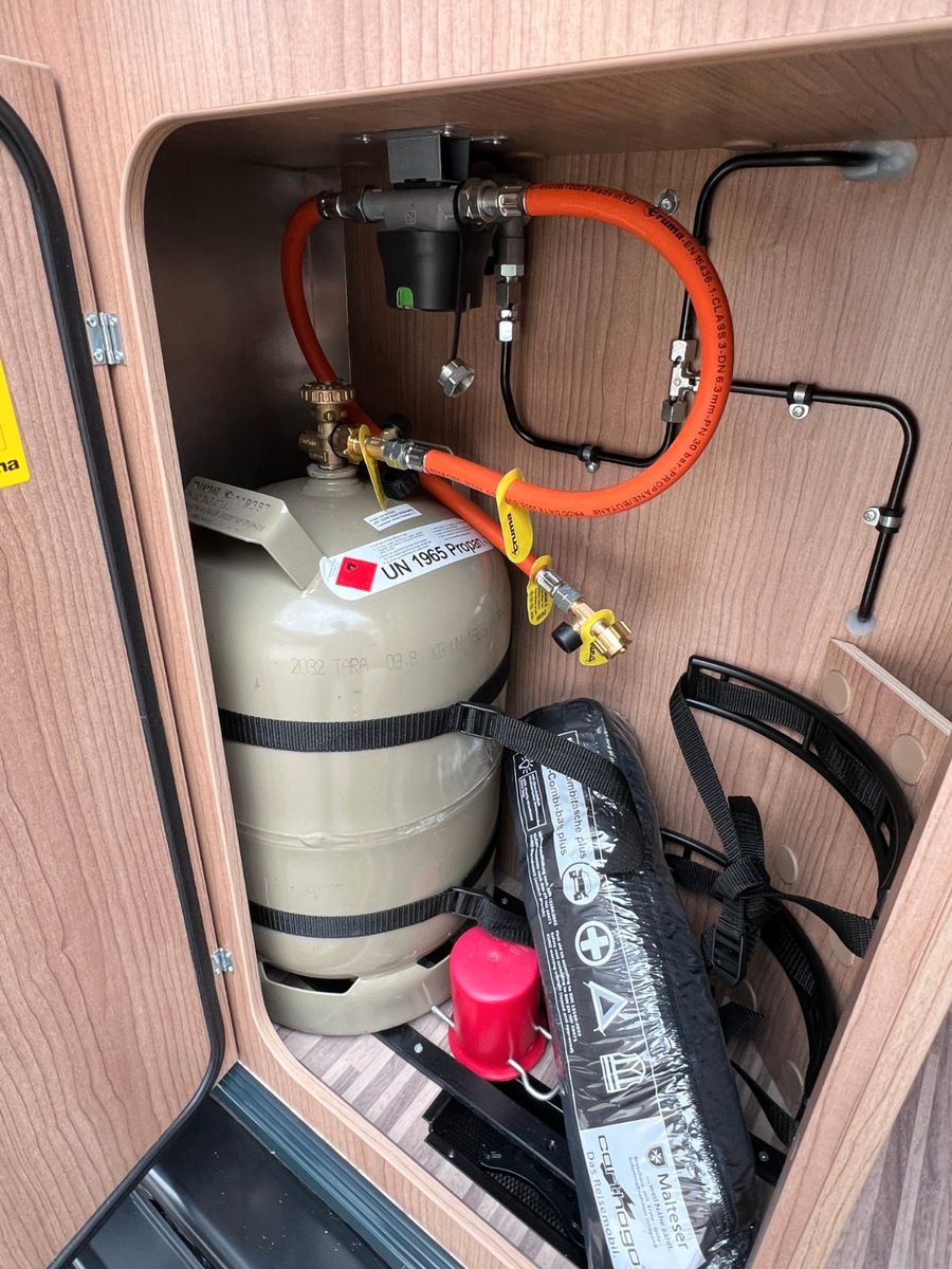 Fahrzeugabbildung Malibu Van diversity GT skyview 640 LE KE