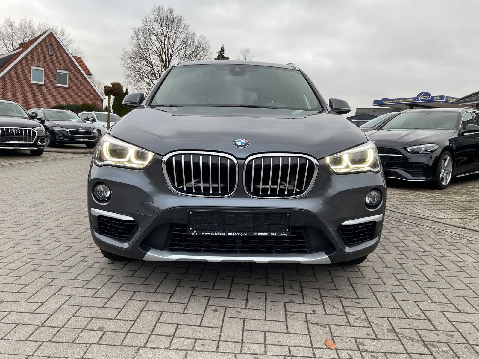 Fahrzeugabbildung BMW X1 sDrive20i xLine,AHK,Navi,Leder,GJR