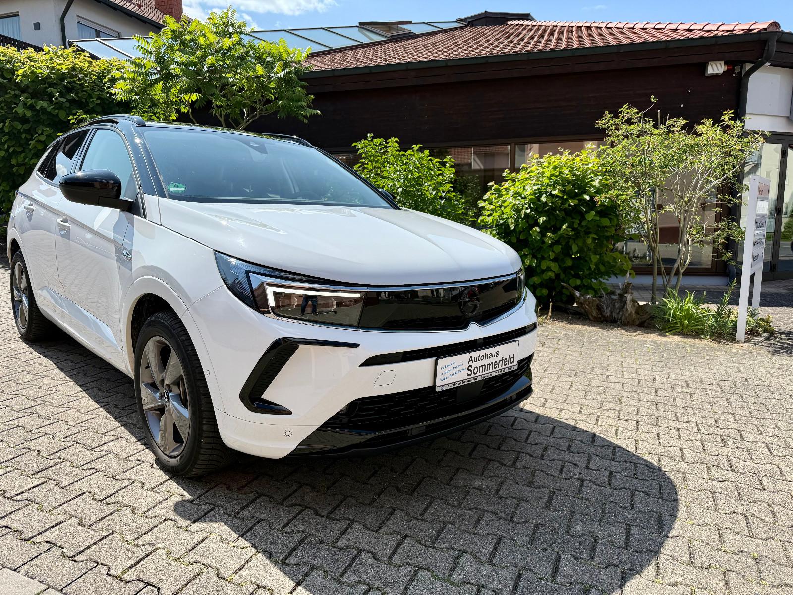 Opel Grandland AT, Allwetter 4x4