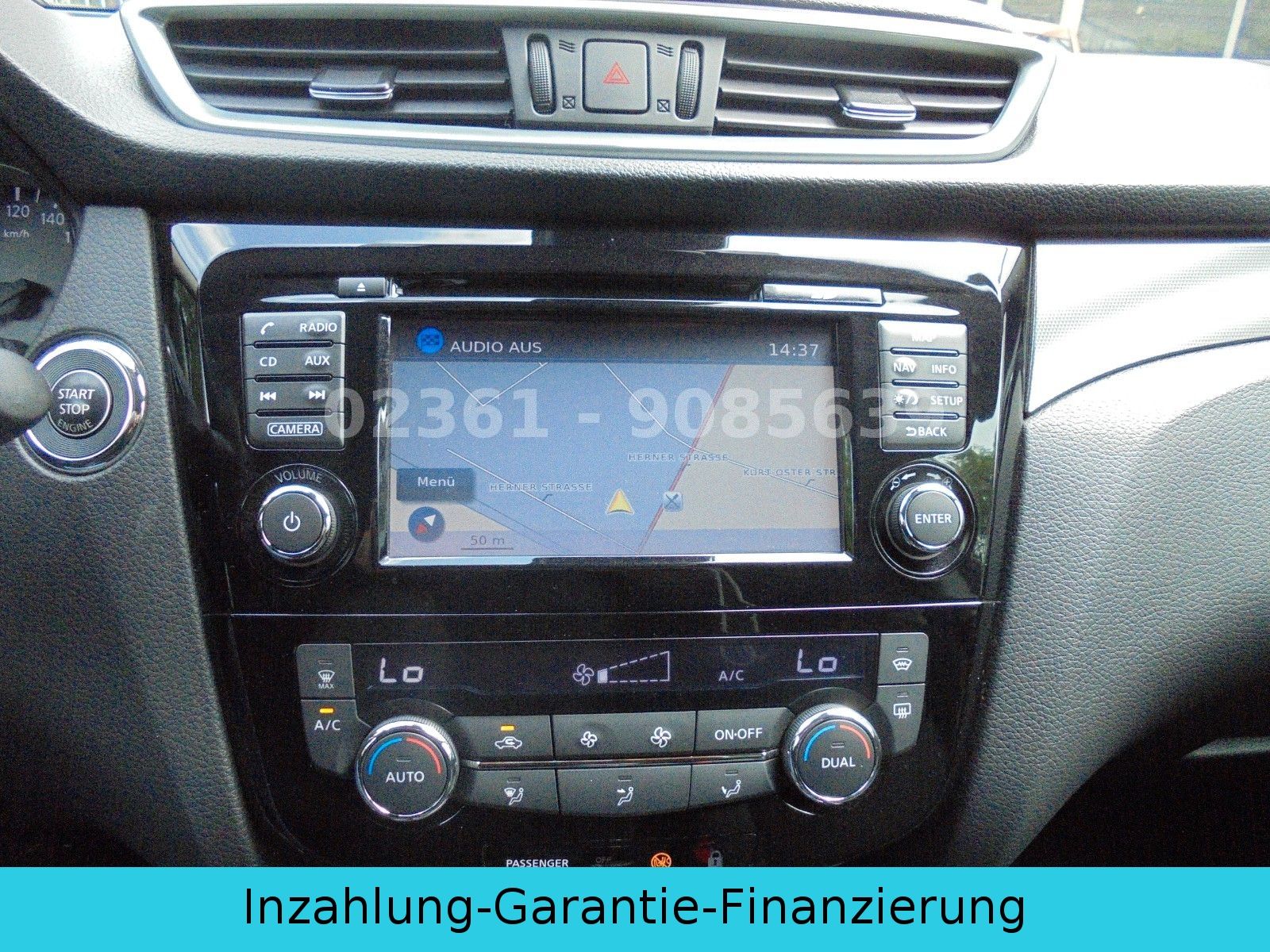 Fahrzeugabbildung Nissan Qashqai N-Connecta Navi/Kamara/Panoramadach/