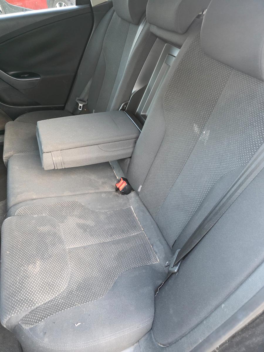 Volkswagen Passat 2005 — photo 15