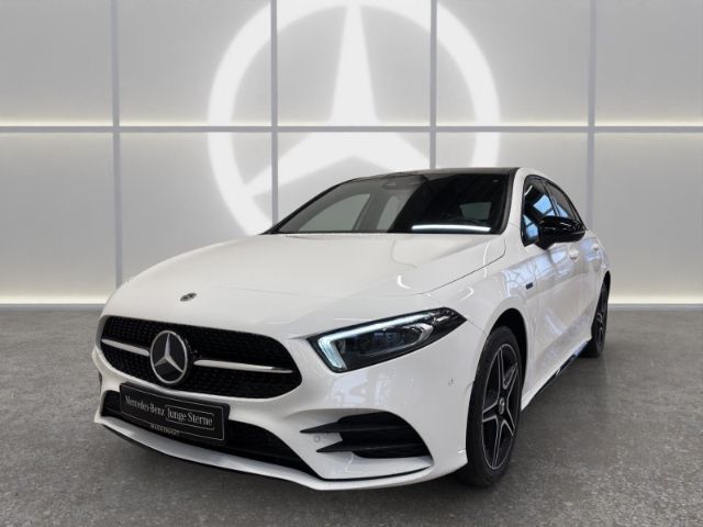 Mercedes-Benz A 250 e AMG EDITION 2020 BUS+NIGHT+PANO+AHK+PUBL