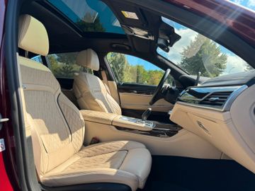 BMW 745 - 10