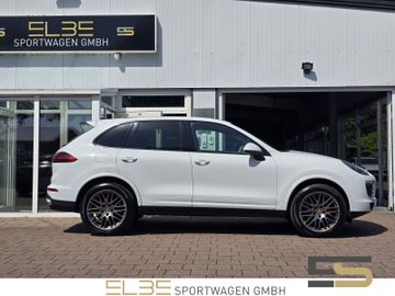 Porsche Cayenne - 11