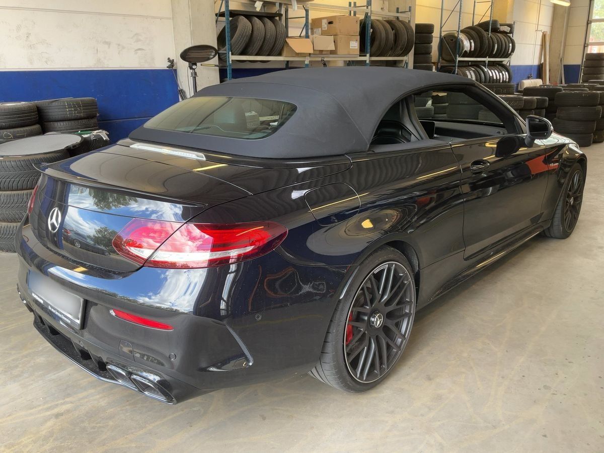 Fahrzeugabbildung Mercedes-Benz C63 S Cabrio DISTRO Perf.Sitze/AGA digiTacho HUD