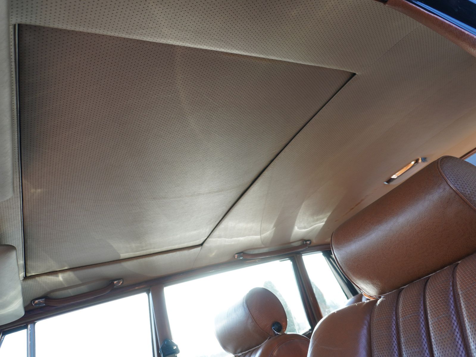 Fahrzeugabbildung Mercedes-Benz 600