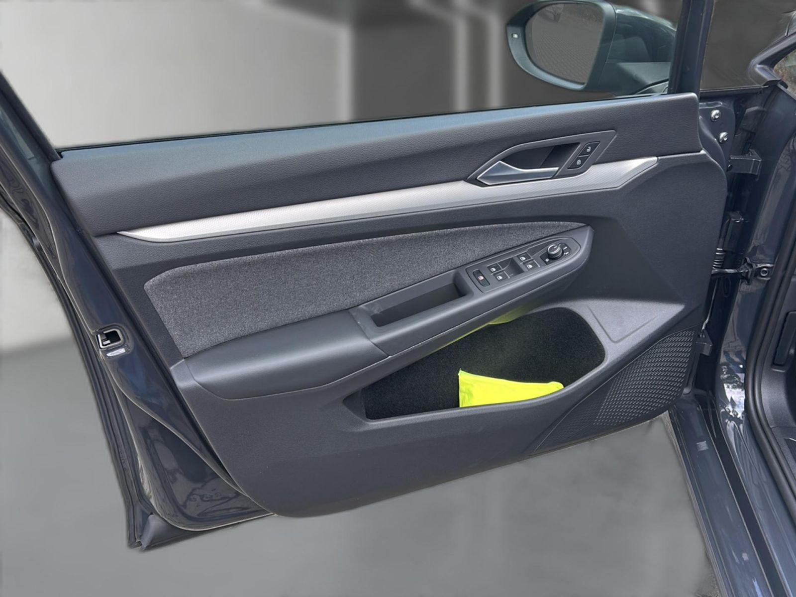 Volkswagen Golf VIII Variant 1.5 TSI Move *ACC*App-Connect*, миниатюра 7