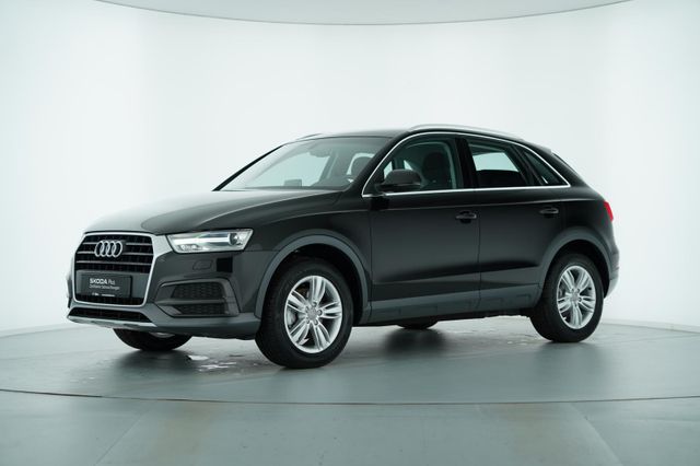 Audi Q3 DESIGN 2.0TDI NAVI+XENON PLUS+EINPARKHILFEuvm