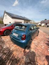 Fiat 500e "la Prima" 3+1 42 kWh La Prima *wie neu* - Fiat 500e mit 5 Türen