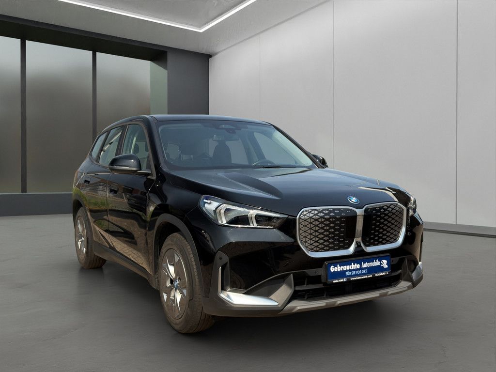 BMW iX1 xDrive30 ELEKTRO LED NAVI HUD 360° PDC 17 foto 4