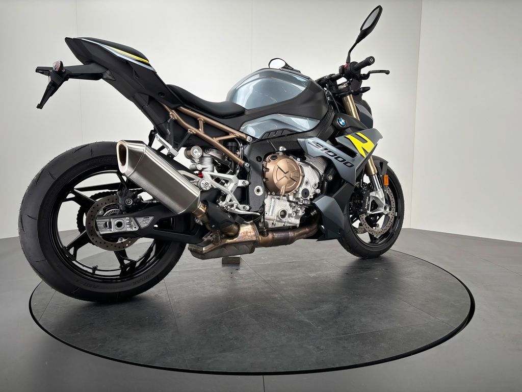 Fahrzeugabbildung BMW S1000 R *3 YEAR WARRANTY *DYNAMIK PAKET