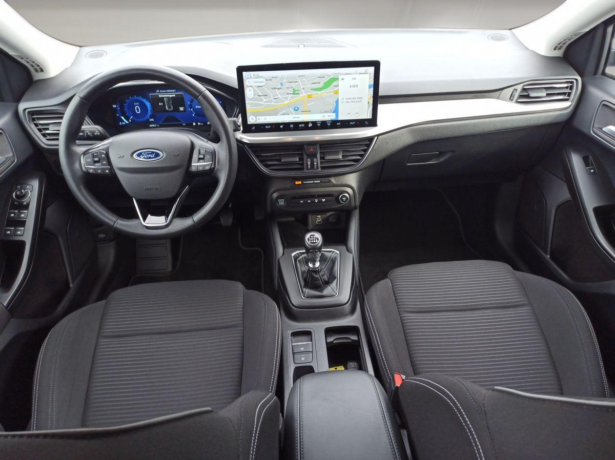 Ford Focus Titanium 1.0L / Sound-System Premium / AHK
