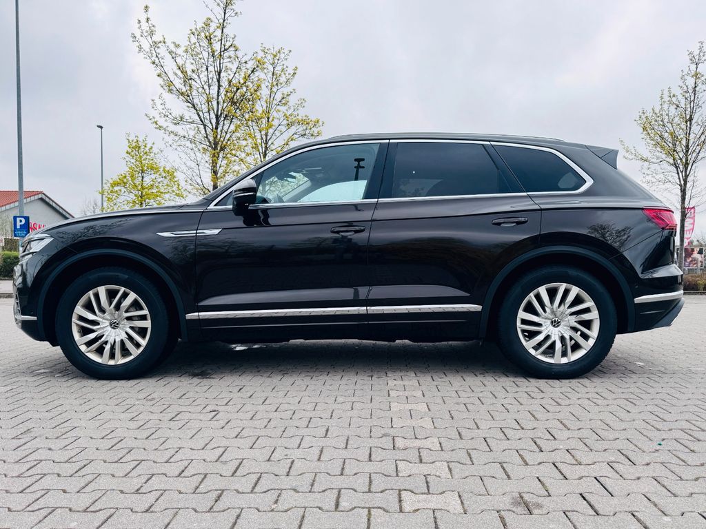 Image of Volkswagen Touareg