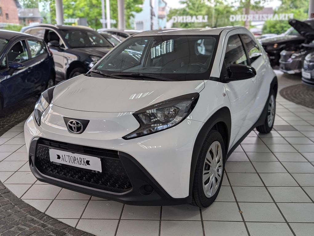 Image of Toyota Aygo (X)