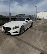 Mercedes-Benz S 400 4MATIC AMG Line Coupé AMG Line - Mercedes-Benz S 400: AMG