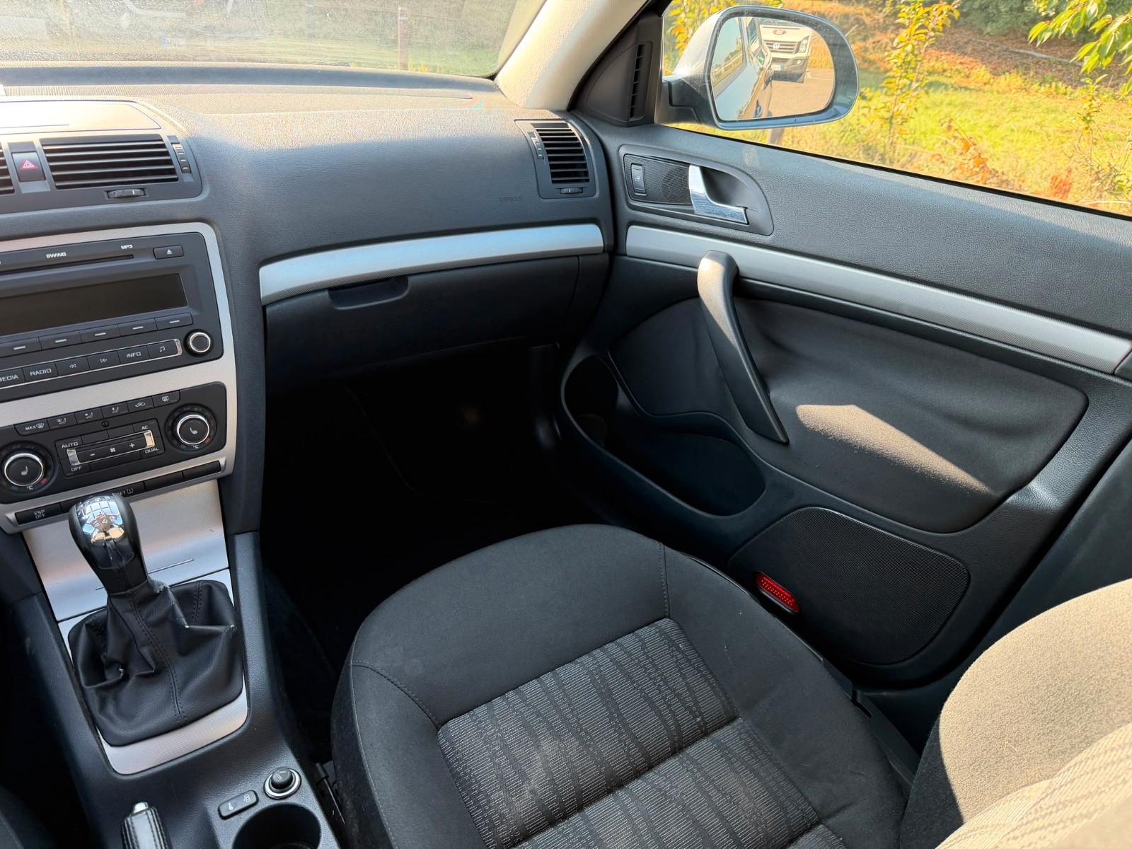 Skoda Octavia 2009 — photo 16