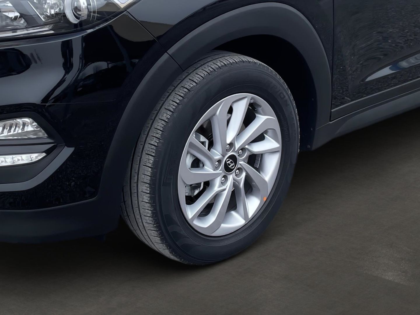 Fahrzeugabbildung Hyundai Tucson 1.6T GDi DCT 4WD Trend Sitzheizung Anhäng
