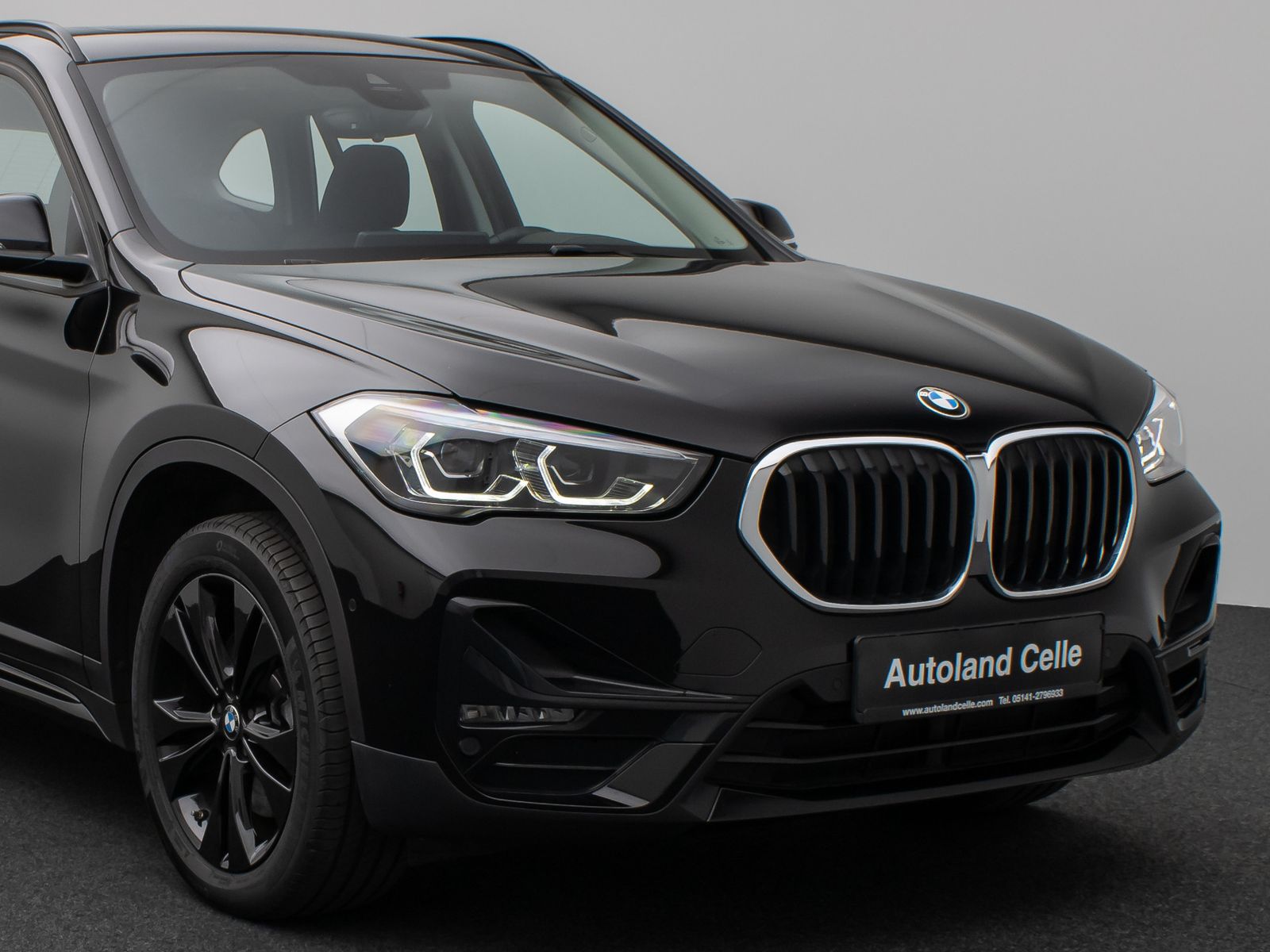Fahrzeugabbildung BMW X1 xD20i Sport Line Panorama Kamera HUD DAB HiFi