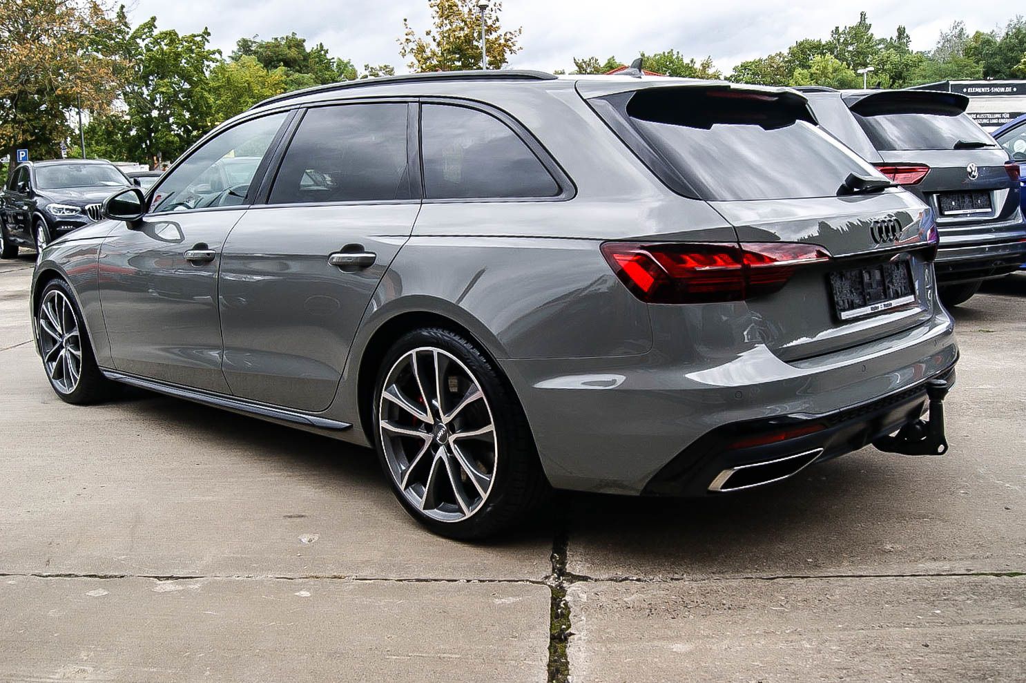 Fahrzeugabbildung Audi A4 Avant 45TFSI quattro edition one LEDER MATRIX