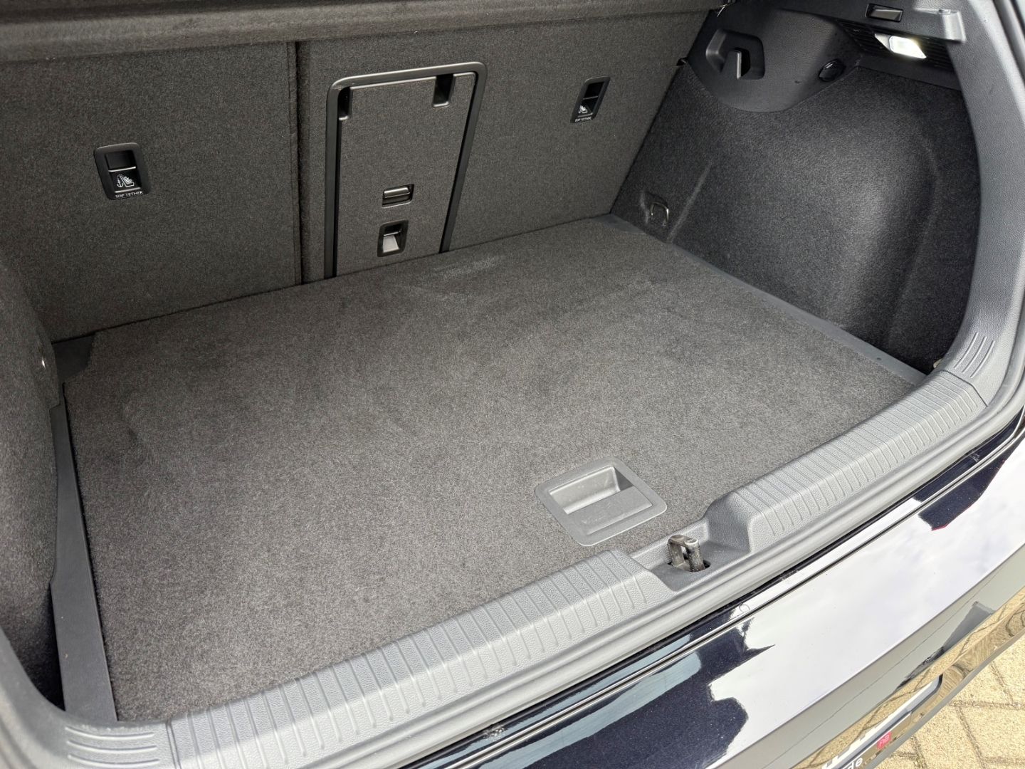 VW Golf VIII Life eTSI 1.5 EU6d-T 8 Limousine - Image 24