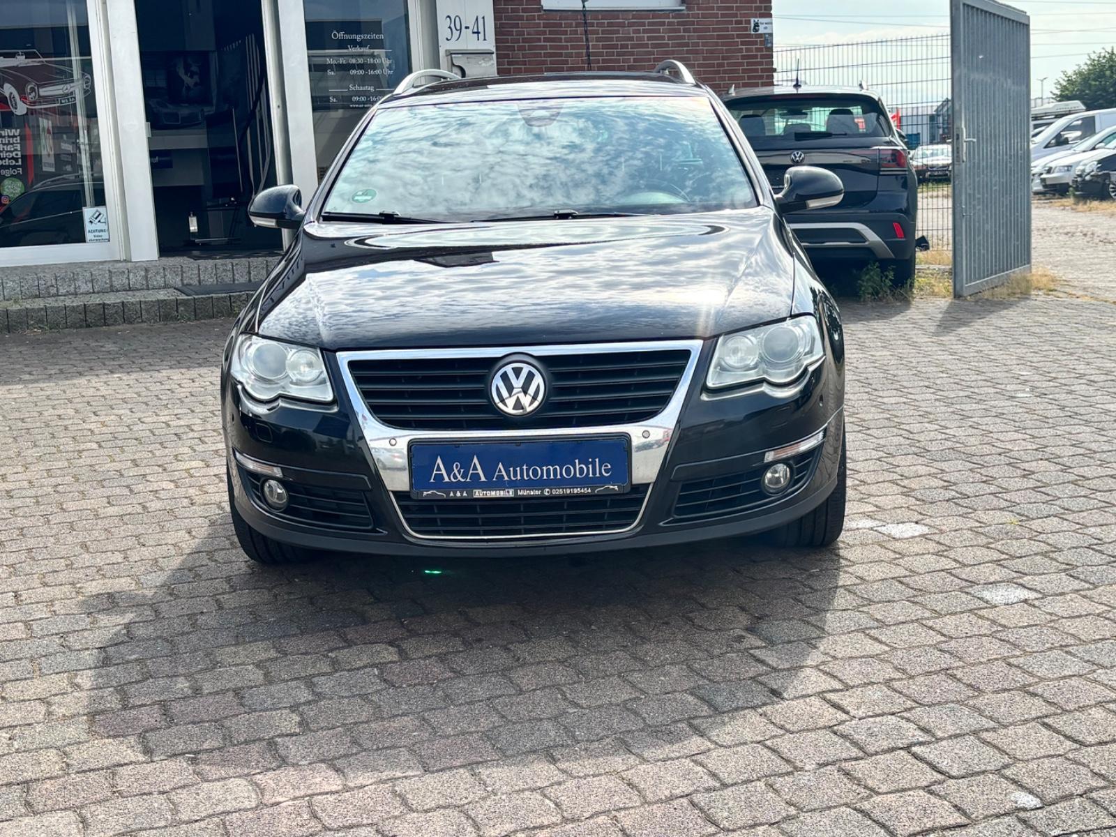 Volkswagen Passat 2010 — вигляд ззаду