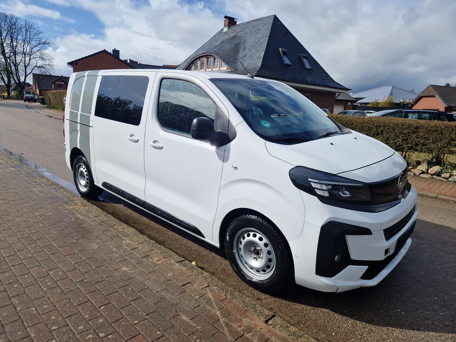 Opel Vivaro MixTo Bus Doppelkabine Automatik NP: 56T€