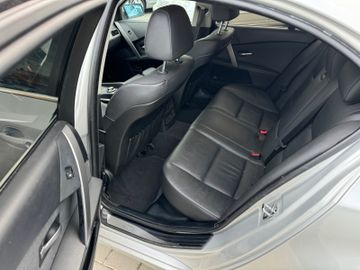 BMW 525 - 11
