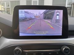 FORD Focus Turnier 1.0 EcoBoost Cool & Connect Navi L
