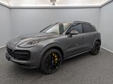 Porsche Cayenne Turbo S E-Hybrid*PANO*PCCB*MEGA - Porsche Cayenne Turbo mit Hybrid-Antrieb (Benzin/Elektro)