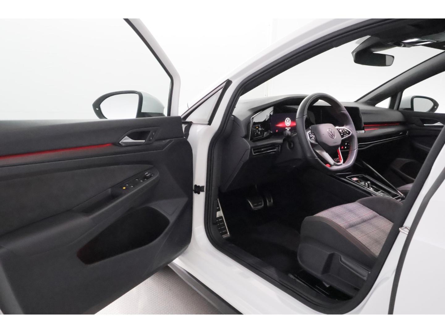 Volkswagen Golf GTI VIII 2.0TSI DSG+LED+CARPLAY+SHZ, миниатюра 13