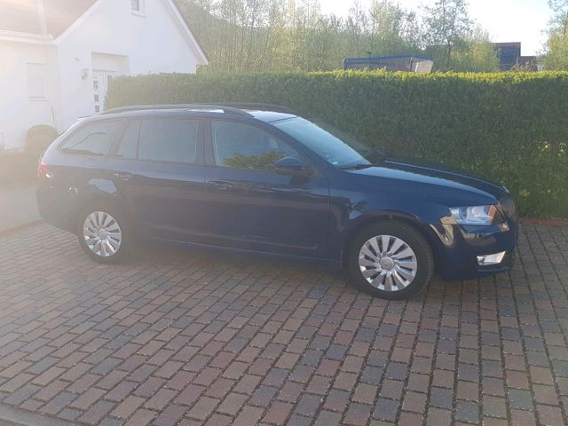 Skoda Octavia 1.6 TDI Green tec Ambition Combi A...