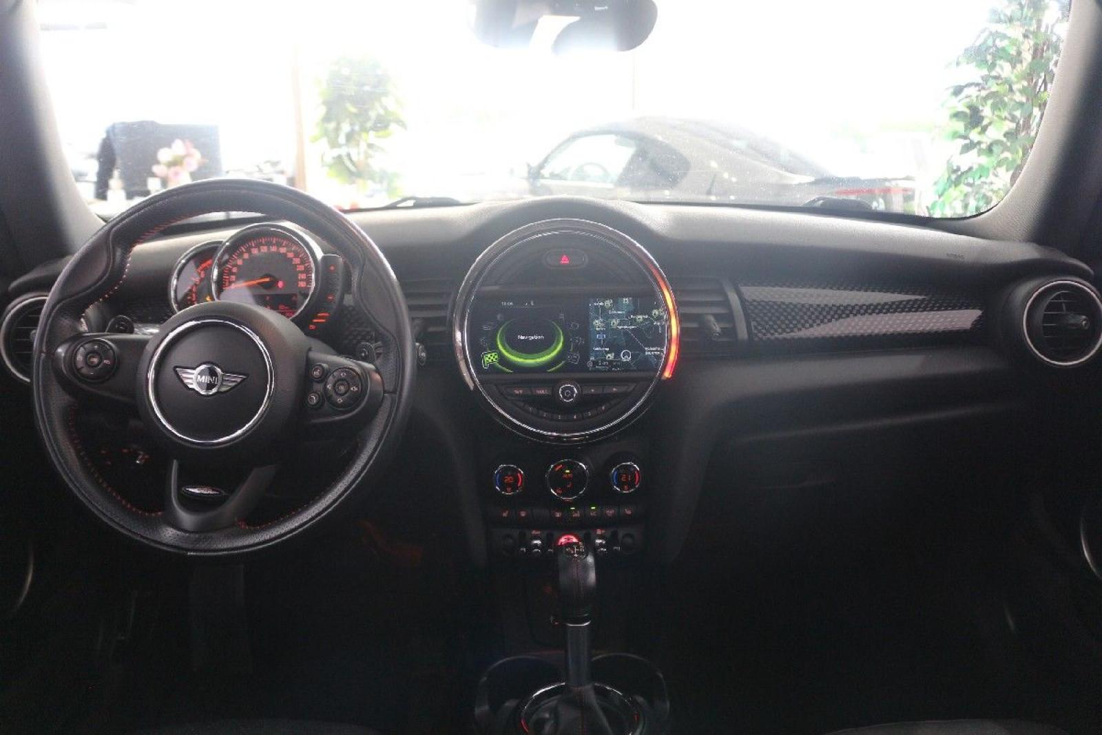 MINI COOPER_S  - Automatik-LED-Leder-Pano-Navi